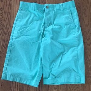 vineyard Vines Boys shorts
